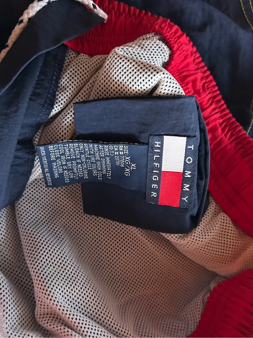 Tommy Hilfiger navy men
